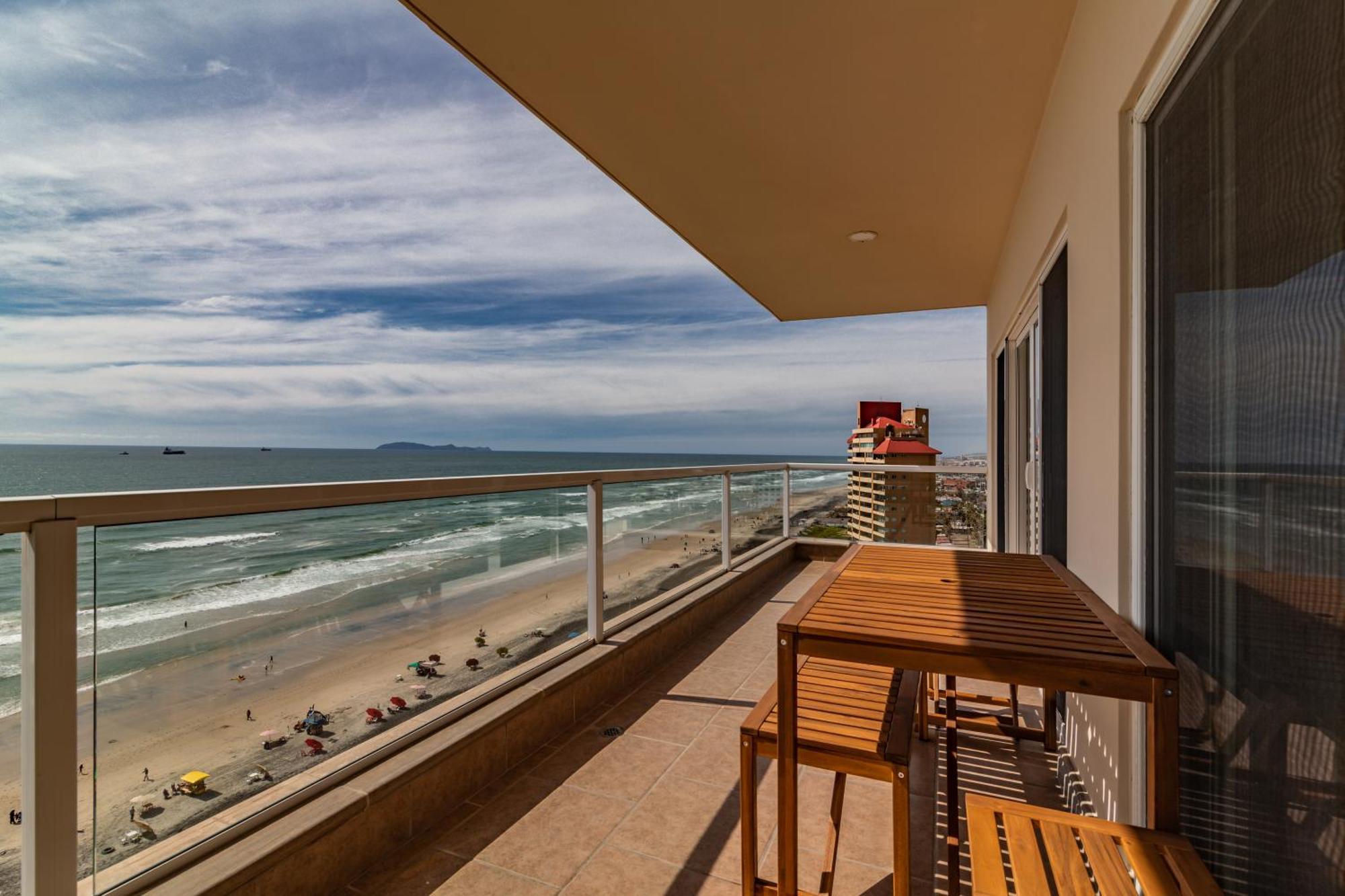 Rosarito Beach Luxury Beachfront Walk 2 Papas & Beer Apartment Luaran gambar